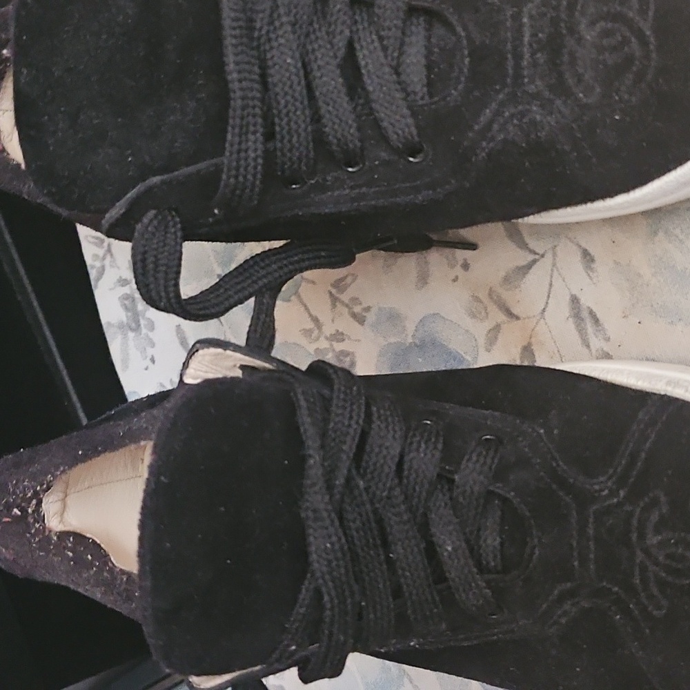 Chanel Black Suede Sneakers - Picture 9 of 9